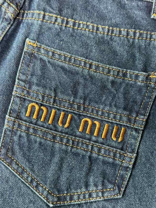 Nouveaux jeans de décoration métallique pour le printemps et l'été