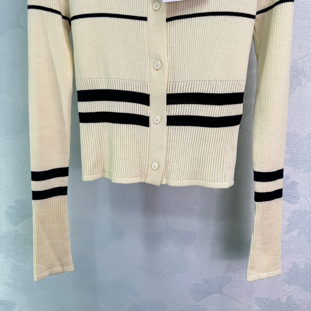 Minimalist striped knitted cardigan