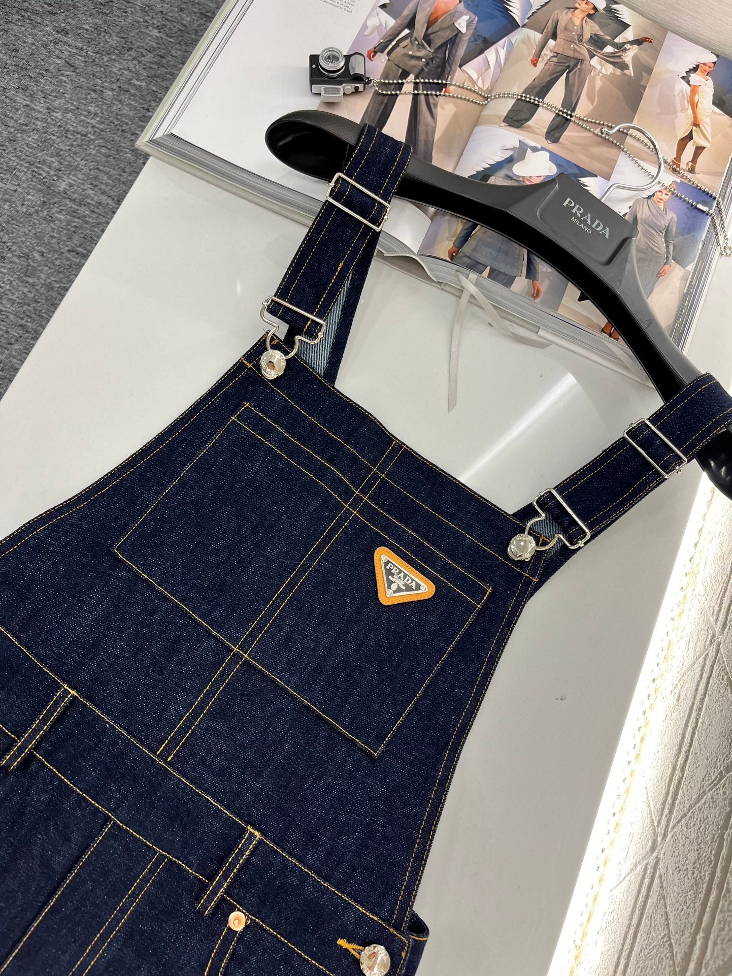 Navy blue denim suspender skirt