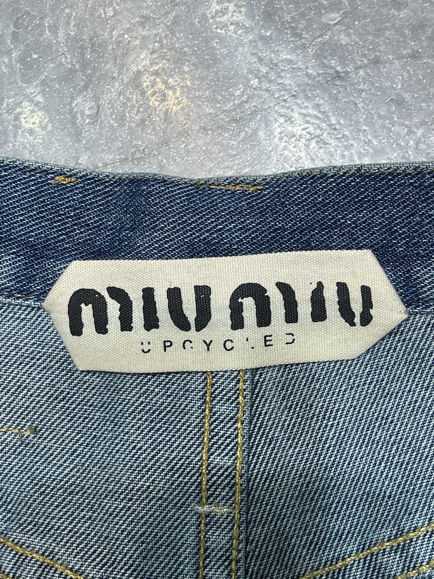 Fake Pocket Lettering Embroidered Patch Shorts