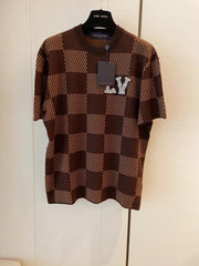 checkerboard style short sleeves