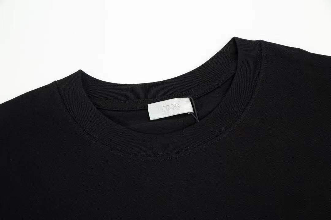 3D embroidered printed T-shirt