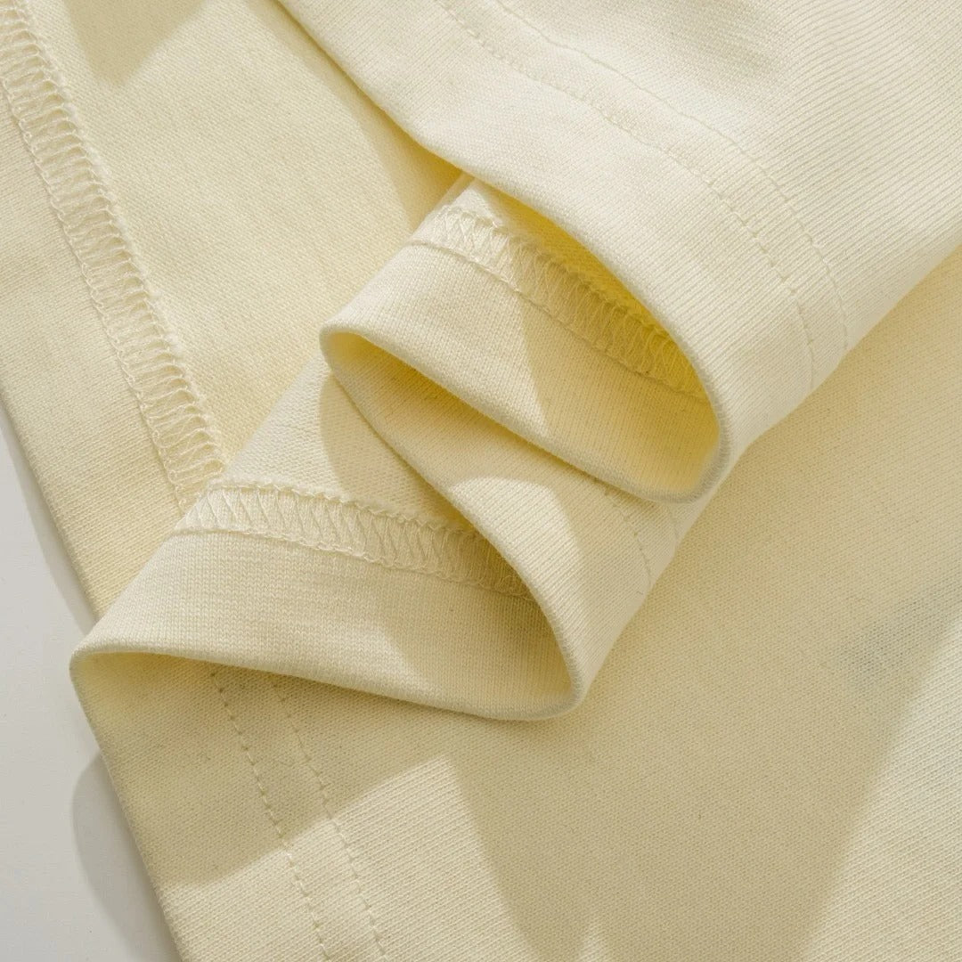 T-shirt à demi-manches avec poche à patch brodé classique en G entrelacé